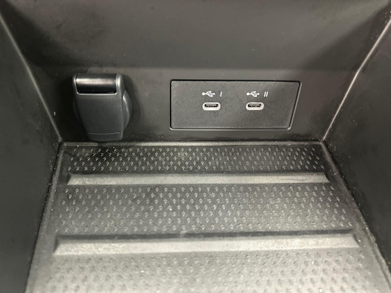 Renault Captur e-tech full hybrid 145 ch esprit alpine — photo 27