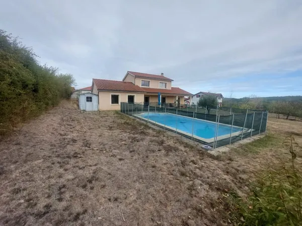 Maison 5 pièces 158 m²