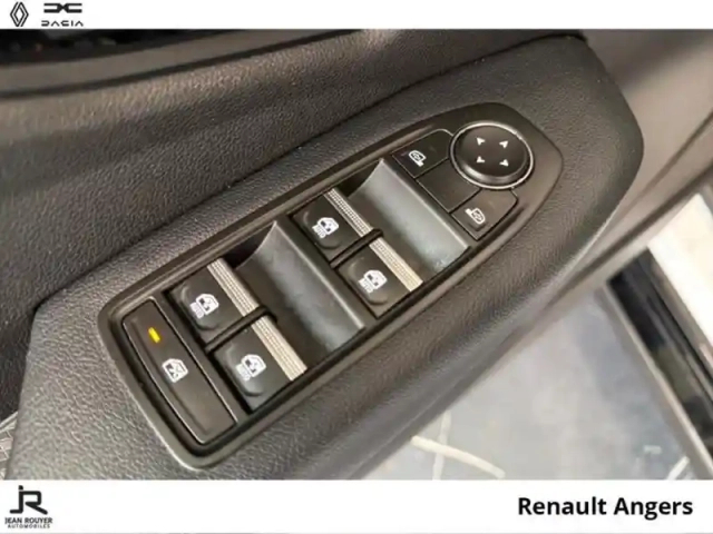 Renault Megane e-tech electric ev40 130ch equilibre standard charge — photo 10