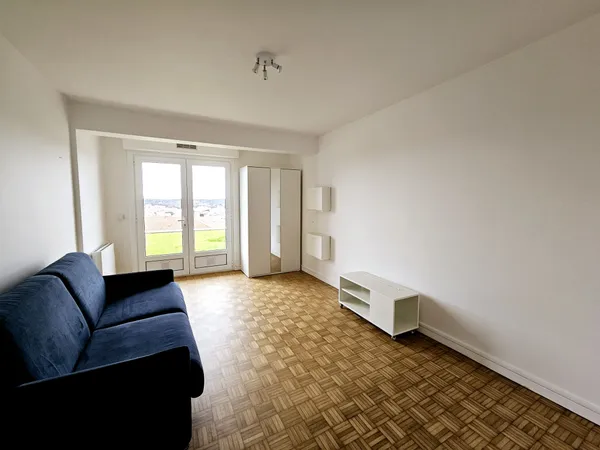 CIBOURE BORDAGAIN - STUDIO MEUBLÉ RÉNOVÉ