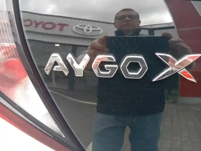Toyota Aygo x 1.0 vvt-i 72ch dynamic my24 — photo 7