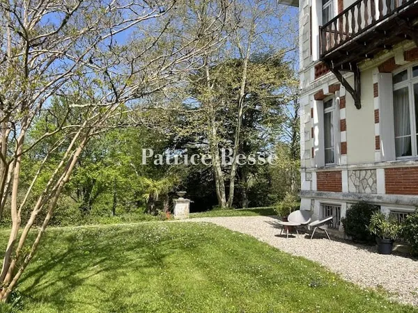 Manoir 10 pièces 340 m²