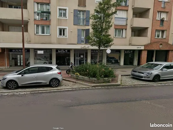 Local commercial Versailles Chantiers