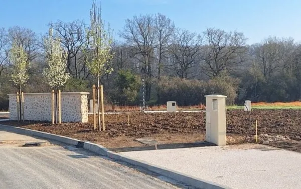 Terrain 465 m²
