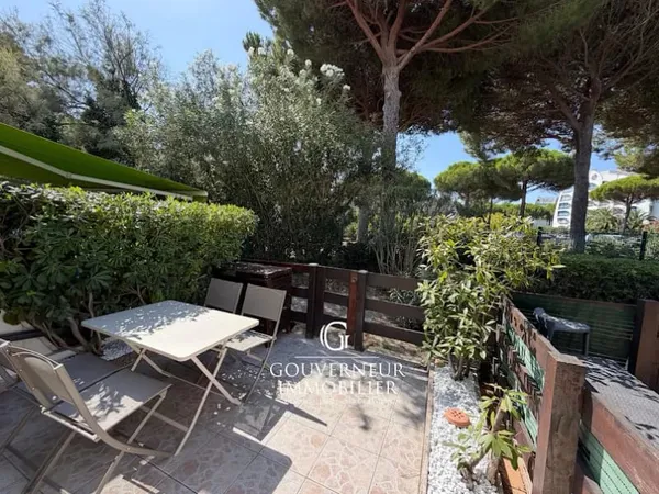 Studio 1 pièce 32 m²