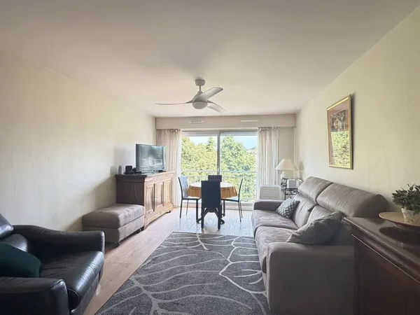 Appartement 4 pièces 84 m²
