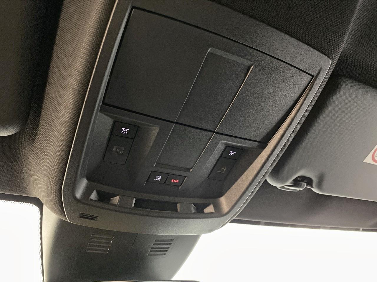 Peugeot 3008 electrique 210 ch 73 kwh gt — photo 19