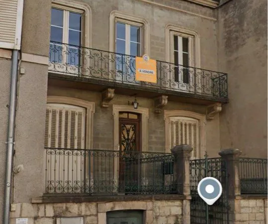 Immeuble 12 pièces 240 m²