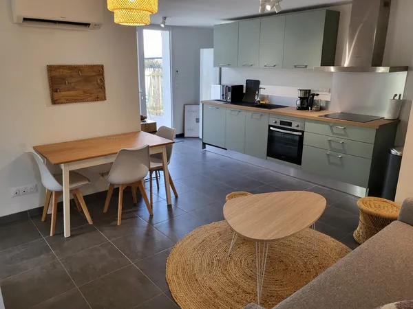Loue appartement 80m² chambre dans colocation tout confort avec salle de douche/wc privée