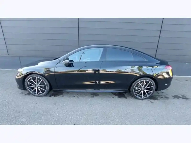 Mercedes Cla 220 — photo 2