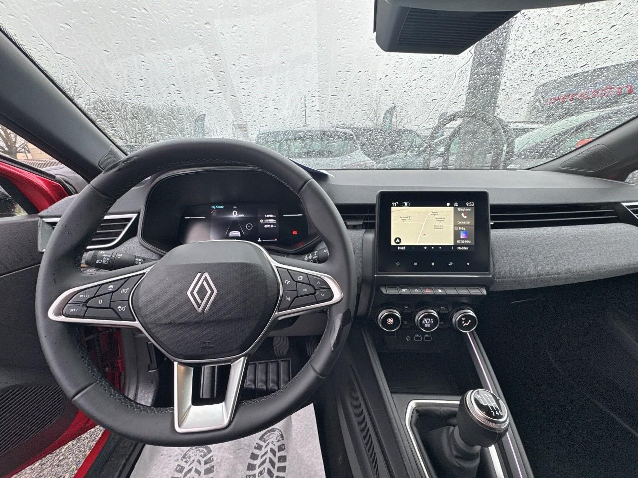 Renault Clio tce 90 ch gsr2 techno — photo 10