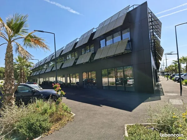 Local commercial 290 m² Puget-sur-Argens