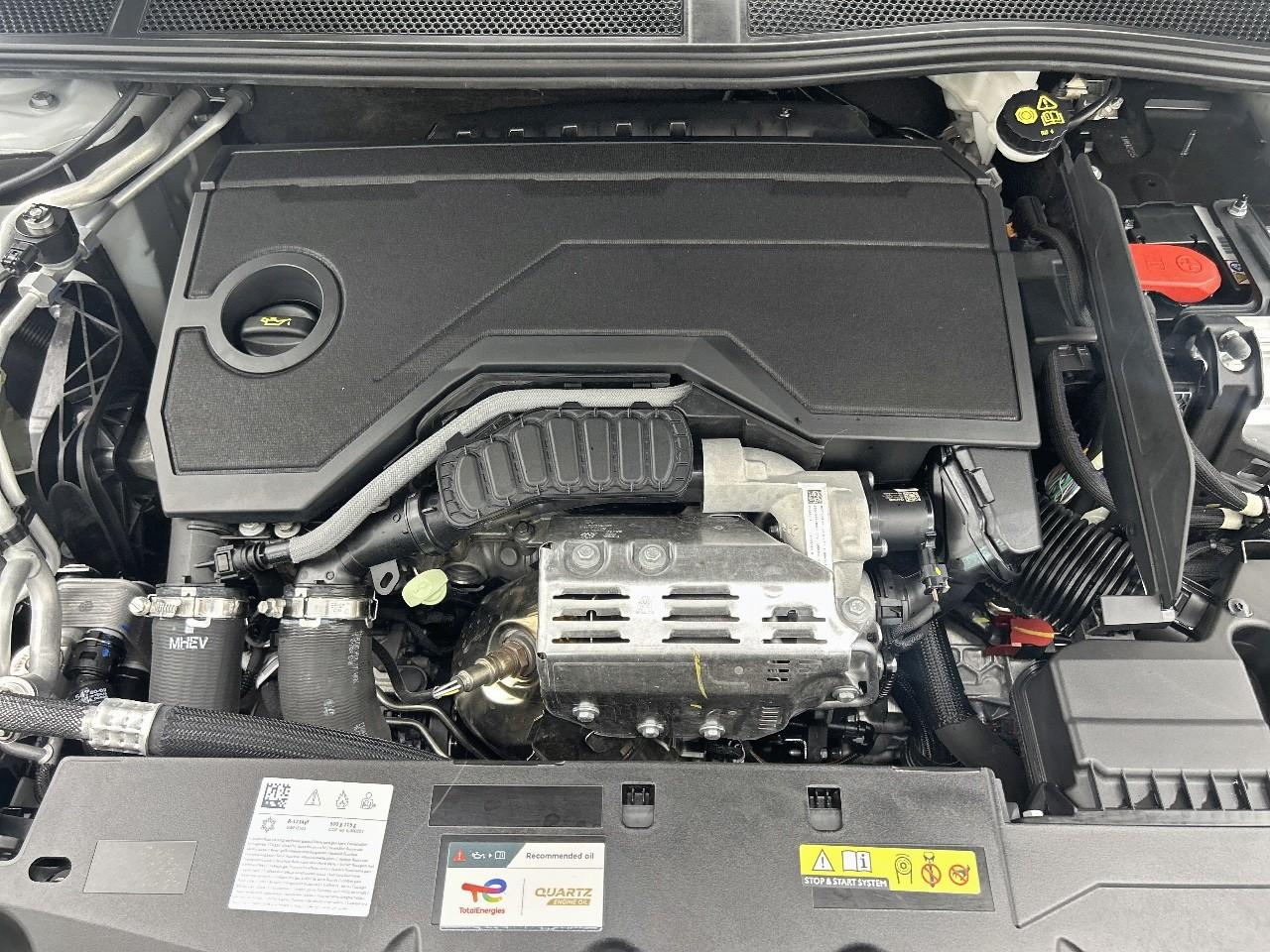 Peugeot 308 hybrid 136 e-dcs6 gt — photo 15