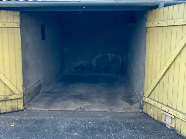 Box/garage