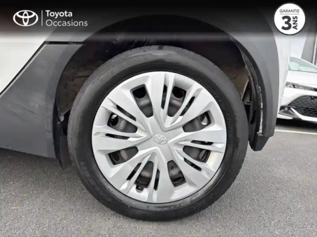 Toyota Aygo X 1.0 vvt-i 72ch dynamic — photo 10