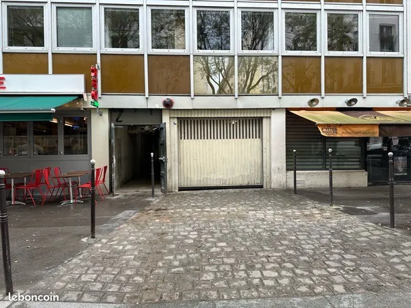 Parking à louer