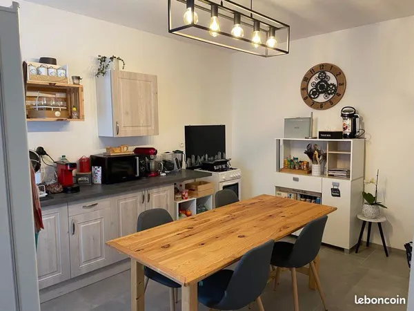 À LOUER - Maison rénovée de 75 m² avec garage à Wavrechain-sous-Denain