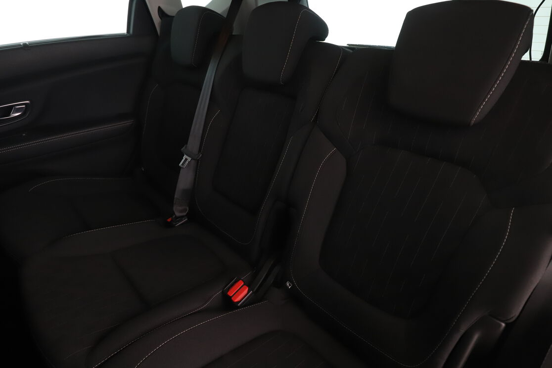 Renault Scenic 1.3 TCe Limited Deluxe — photo 13