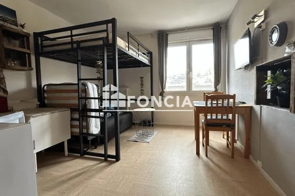 Appartement 1 pièce 15 m²