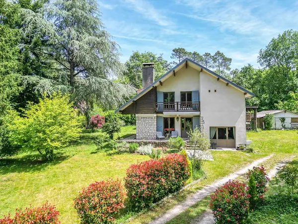 Maison 5 pièces 167 m²