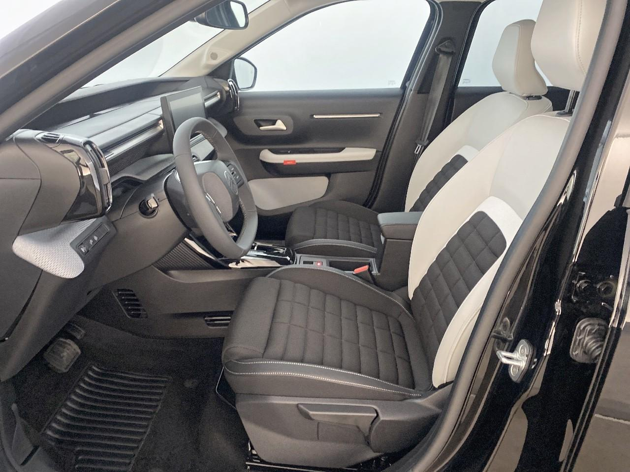 Citroën C3 Aircross hybride 145 ch aut max — photo 9