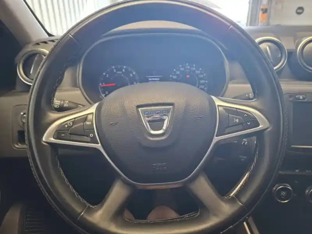 Dacia Duster blue dci 115 4x2 — photo 32
