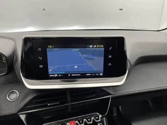 Peugeot 208 electrique 50 kwh 136ch — photo 20