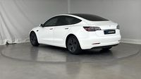 Tesla Model 3 Standard RWD Plus MY22 — photo 8