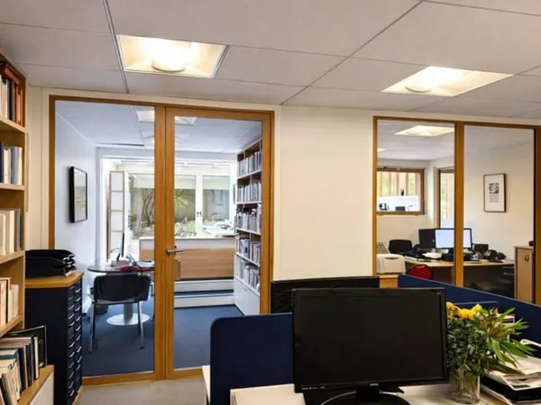 Bureaux 180 m²