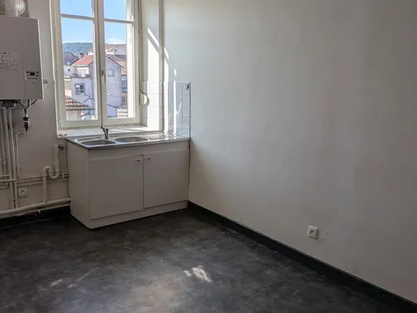 Appartement T4 75m2 centre ville