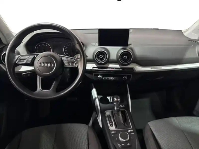Audi Q2 35 tfsi cod 150 s tronic 7 design — photo 8