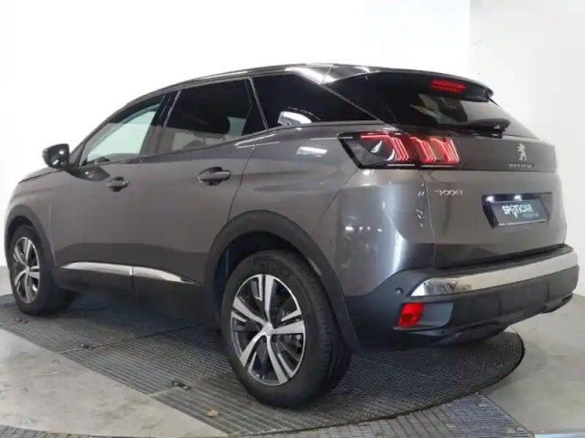 Peugeot 3008 1.2 puretech 130ch s&amp;s allure eat8 — photo 8