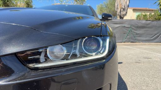 Jaguar XE 2.0 D - 180 CH AWD BVA8 - R-Sport – 2017 – 106953 km – Diesel – Boîte Automatique — photo 27