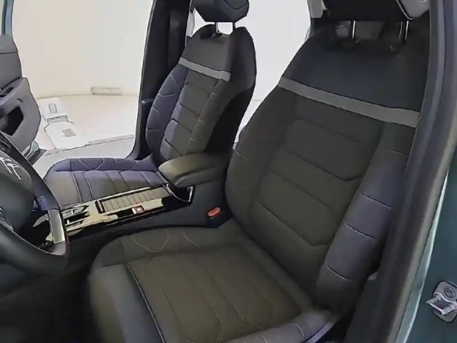 Citroën C4 puretech 130 s&amp;s eat8 — photo 51