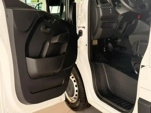 Renault Master fg f3500 l3h3 2.3 blue dci 135ch confort euro6 (19200?ht) — photo 15