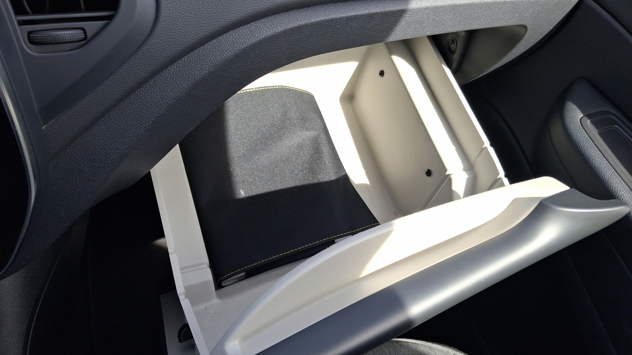 Renault Captur TCe 120 Energy — photo 20