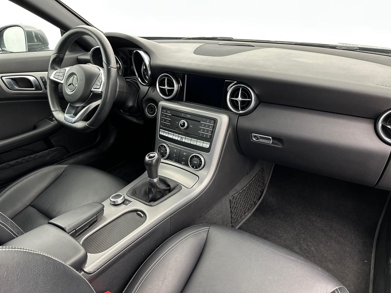 Mercedes Slc 200 executive — photo 11