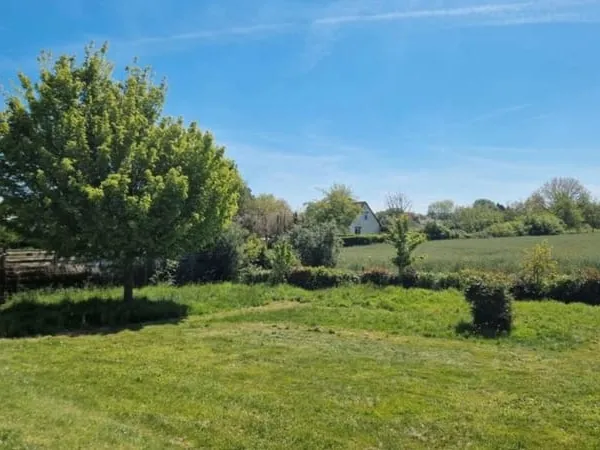 Terrain 605 m²
