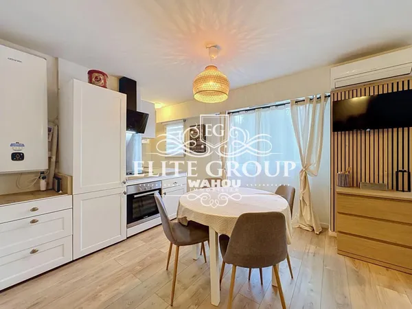Vends studio - 36.02 m² - 1 pièce - Saint-Raphaël 83700