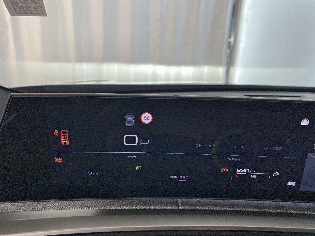Peugeot 5008 hybrid 145 ch e-dcs6 gt — photo 13