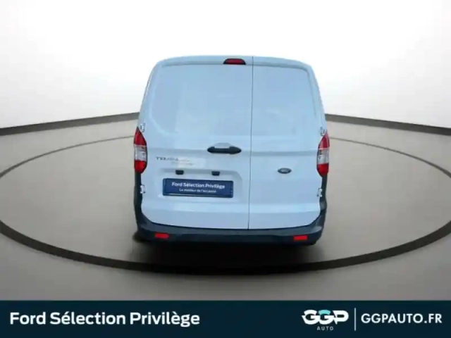 Ford Transit Courier 1.5 tdci 75ch stop&amp;start trend business — photo 5