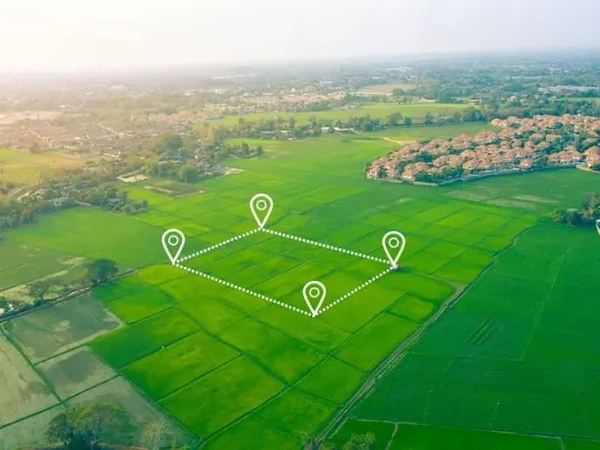 Terrain 1107 m²