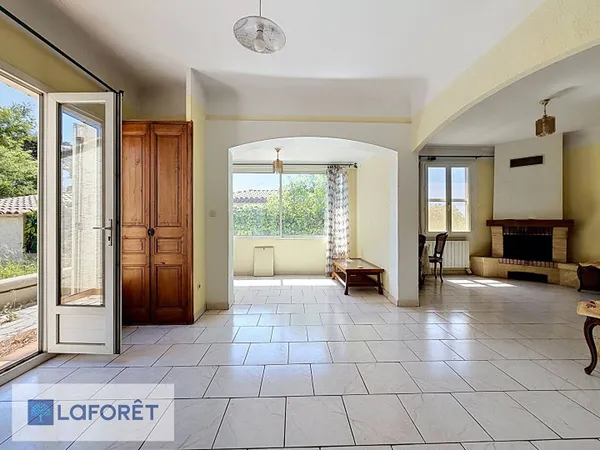 Maison de plain-pied 3 pièces 101 m²