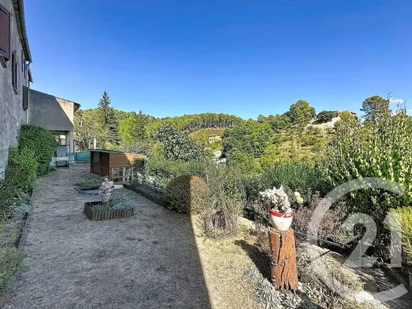 Maison 3 pièces 165 m²