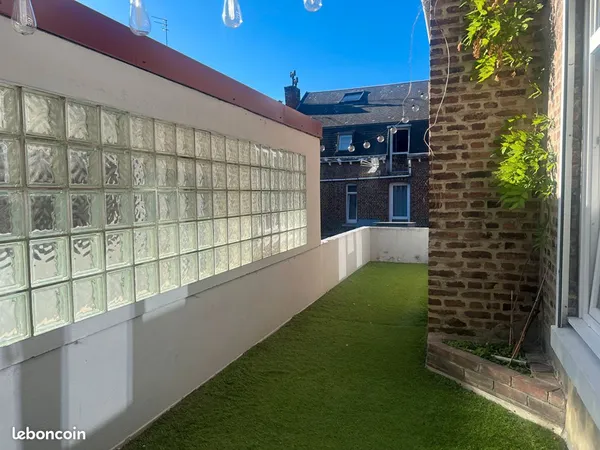 Appartement 7 pièces 158 m²