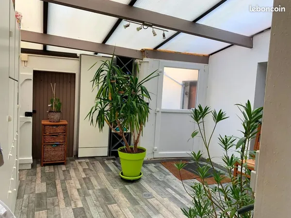 Propriété 7 pièces 200 m²