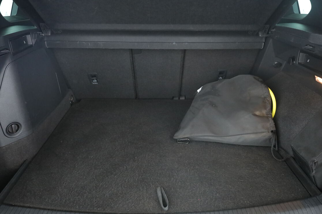 Volkswagen Tiguan 1.4 eHybrid R-Line DSG6 — photo 16