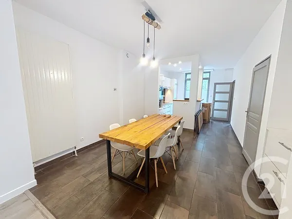 Maison 4 pièces 102 m²