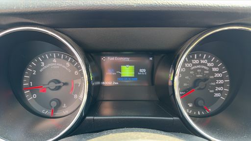 Ford Mustang Cabriolet 2.3 Ecoboost 317 - . – 2015 – 63092 km – Essence – Boîte Manuelle — photo 8