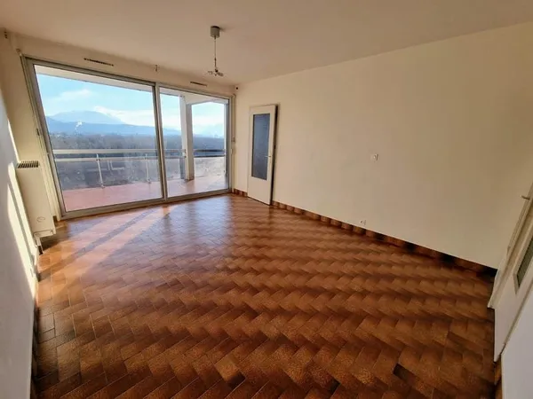 T3 La Tronche 77m2 avec terrasse